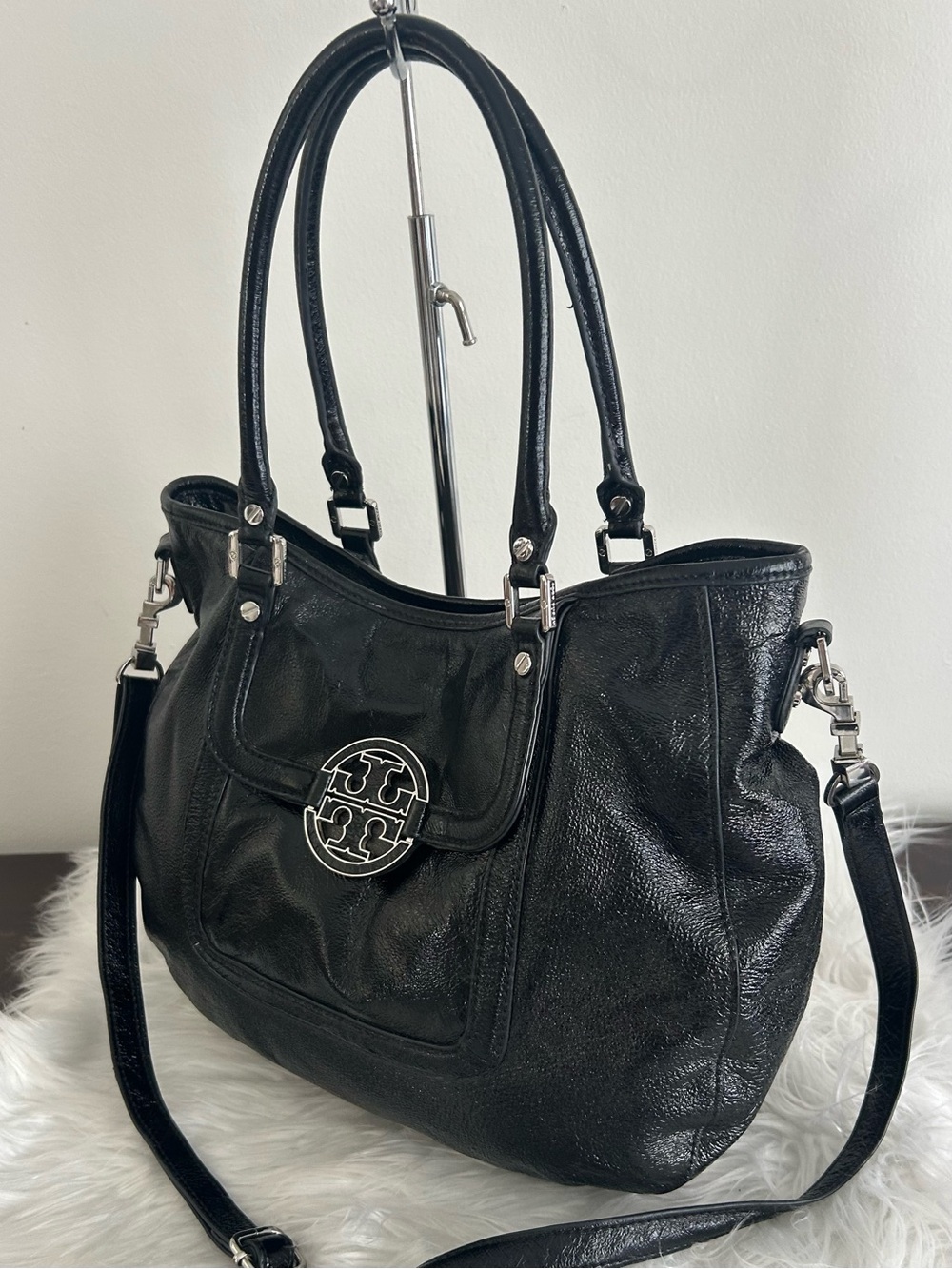 Tory Burch Amanda Black Leather Logo Medallion Tote Crossbody Shoulder Bag - Picture 6 of 13